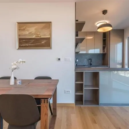 Dvj 3 Apartment *