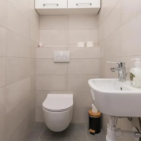 Dvj 3 Apartment *